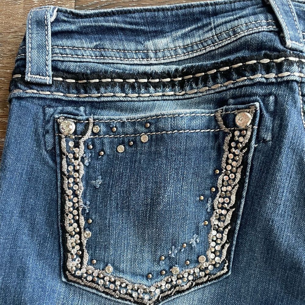 Miss Me Easy Crop Jeans Size 31 - Picture 8 of 10